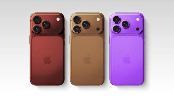 iPhone 18 nos acabamentos Vinho, Café e Roxo, vistos de trás.